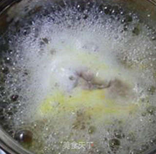 鴿子蛋桂圓甜湯的做法步驟：4