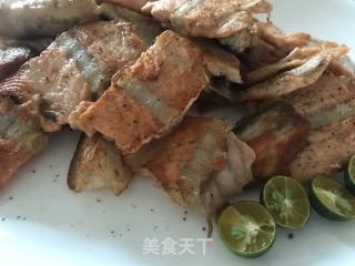 香煎三文魚骨的做法步驟：5
