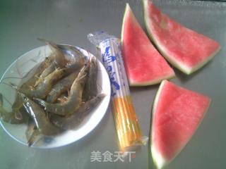 鮮蝦魚板炒西瓜皮的做法步驟：1