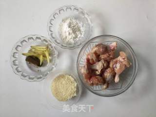 無油咖喱烤雞腿的做法步驟：1