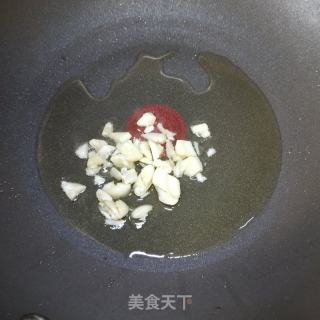 清炒紅薯葉的做法步驟：4