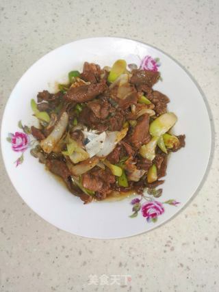 蔥爆羊肉的做法步驟：7