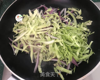 韓式海鮮炒年糕的做法步驟：8