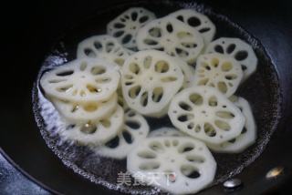 日式藕夾蝦天婦羅的做法步驟：4