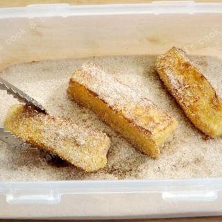 肉桂法式吐司棒