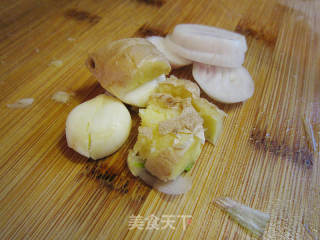 肉絲炒意面的做法步驟：3