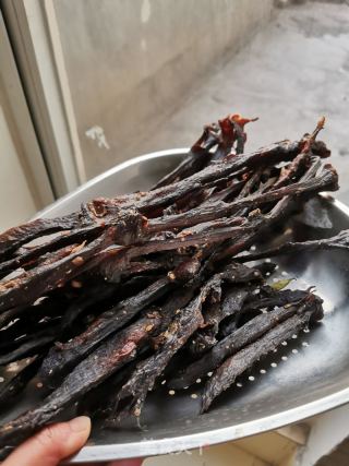 風(fēng)吹手撕牛肉干的做法步驟：13