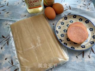 烤冷面的做法步驟：1