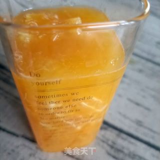 枇杷蜜拌手打橙汁的做法步驟：6