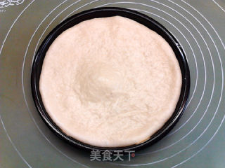 薩拉米新奧爾良雞肉雙拼披薩的做法步驟：8