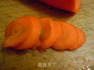 菜盤不在孤單---【花樣圍邊】的做法步驟：3