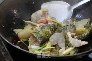 酸甜好滋味【酸菜魚】的做法步驟：6