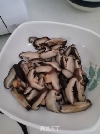韓式拌飯的做法步驟：1