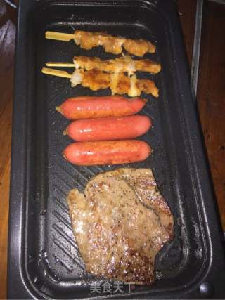 煎黑椒牛排的做法步驟：3