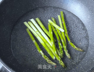 XO醬海苔飯卷的做法步驟：1