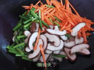 炒米粉的做法步驟：6
