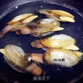 泰式涼拌象拔蚌的做法步驟：2