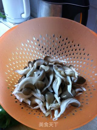 炸蘑菇&炸蘋果的做法步驟：1