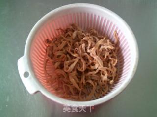 大頭菜絲炒梅豆的做法步驟：4