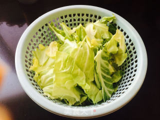 手撕包菜的做法步驟：1