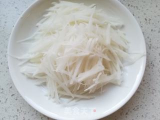 蝦皮蘿卜豆腐湯的做法步驟：1