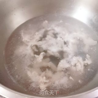 黃花菜肉片湯的做法步驟：7