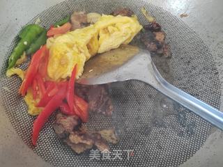 肉炒尖椒雞蛋的做法步驟：7