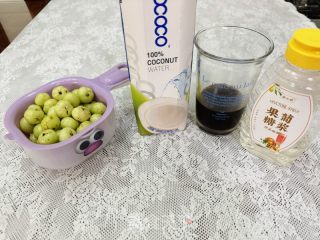 清涼解暑飲品：油柑美式咖啡的做法步驟：1
