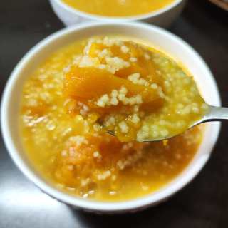 南瓜小米粥