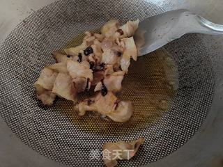 青椒炒肉的做法步驟：3