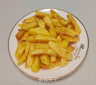 油炸土豆炒蒜苔的做法步驟：5