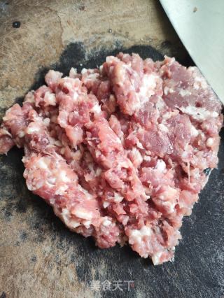 倒篤菜蒸肉餅的做法步驟：2
