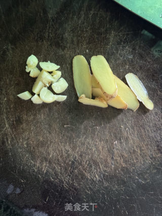 雞公煲的做法步驟：2