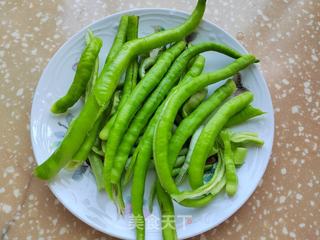醬肉炒線椒豆干的做法步驟：1