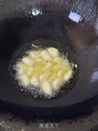 蒜粒爆炒鱔魚的做法步驟：4