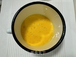蘑菇滑雞黃瓜蛋料理的做法步驟：3