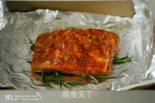 百香果鳳梨烤豬肋排的做法步驟：4
